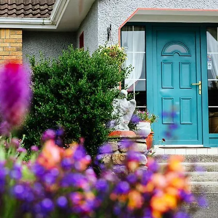 Eagle Heights B&B 에니스크론