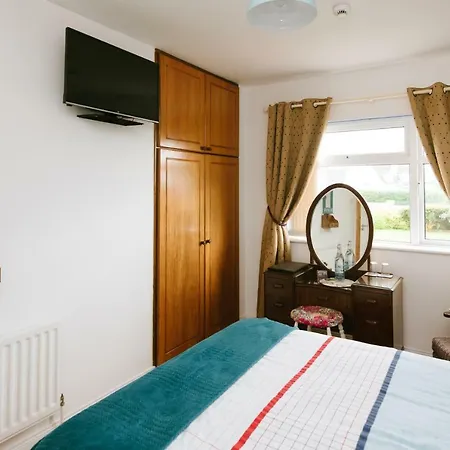 住宿加早餐酒店 Eagle Heights 恩尼斯克朗